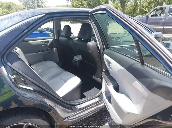 4T1BF1FK2HU312276 2017 TOYOTA CAMRY - Image 8