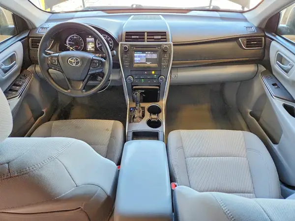 4T1BF1FK2HU315579 2017 TOYOTA CAMRY - Image 8