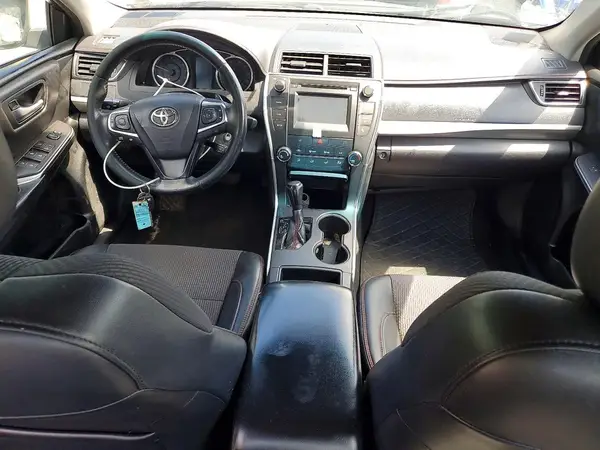 4T1BF1FK2HU318675 2017 TOYOTA CAMRY - Image 8