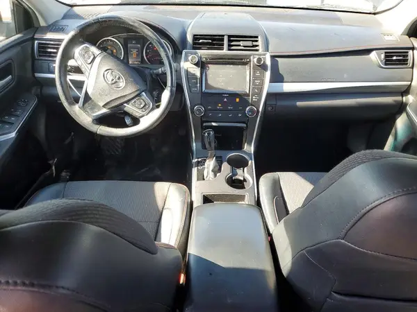 4T1BF1FK2HU319678 2017 TOYOTA CAMRY - Image 8