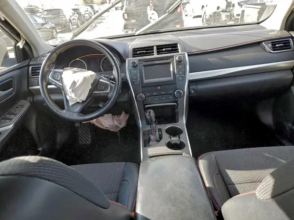 4T1BF1FK2HU321141 2017 TOYOTA CAMRY - Image 8
