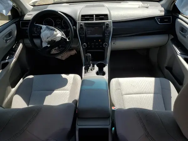 4T1BF1FK2HU321561 2017 TOYOTA CAMRY - Image 8