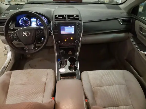 4T1BF1FK2HU321950 2017 TOYOTA CAMRY - Image 8