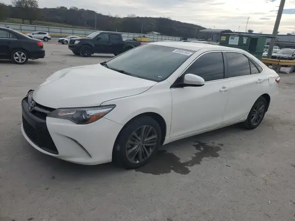 4T1BF1FK2HU324329 2017 TOYOTA CAMRY - Image 1