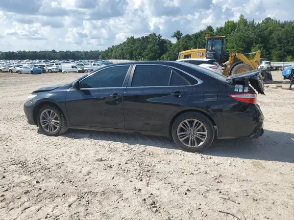 4T1BF1FK2HU335654 2017 TOYOTA CAMRY - Image 2