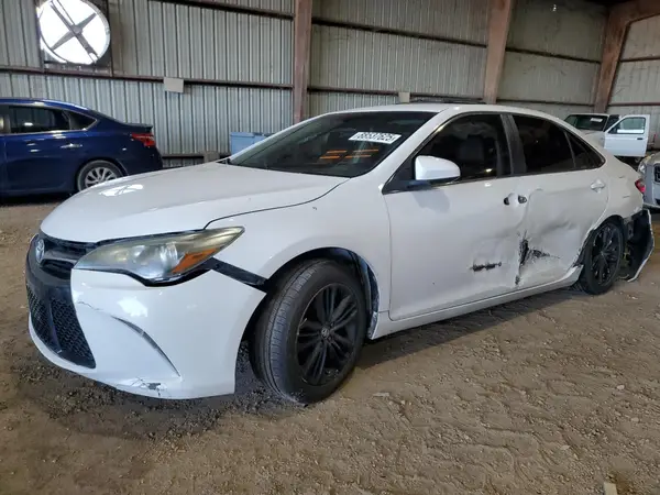 4T1BF1FK2HU336044 2017 TOYOTA CAMRY - Image 1