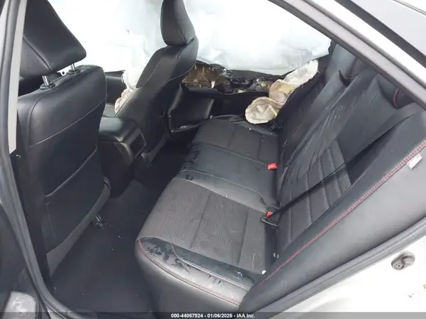 4T1BF1FK2HU336058 2017 TOYOTA CAMRY - Image 8