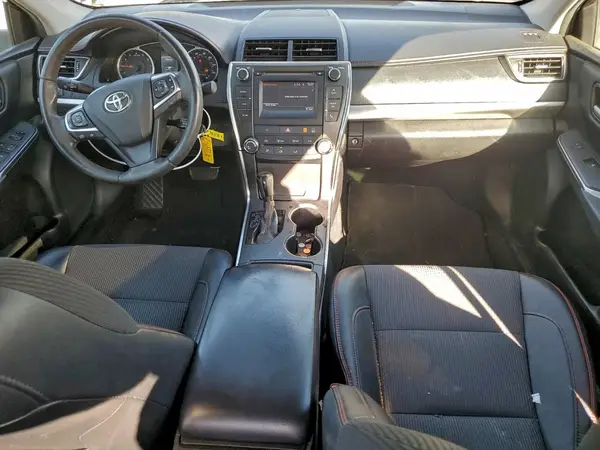 4T1BF1FK2HU338389 2017 TOYOTA CAMRY - Image 8