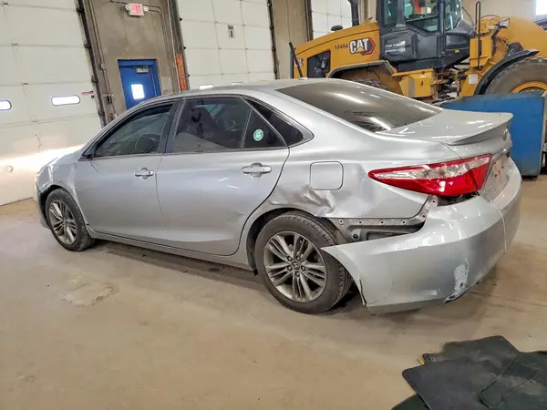 4T1BF1FK2HU341213 2017 TOYOTA CAMRY - Image 2