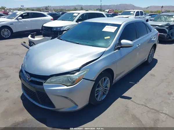 4T1BF1FK2HU343303 2017 TOYOTA CAMRY - Image 2