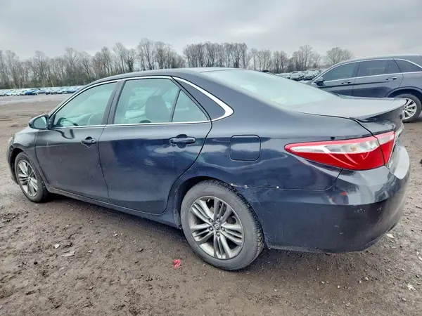 4T1BF1FK2HU344631 2017 TOYOTA CAMRY - Image 2