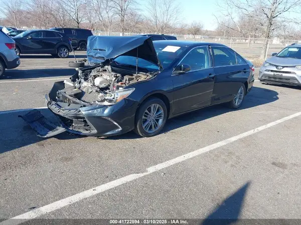 4T1BF1FK2HU347173 2017 TOYOTA CAMRY - Image 2