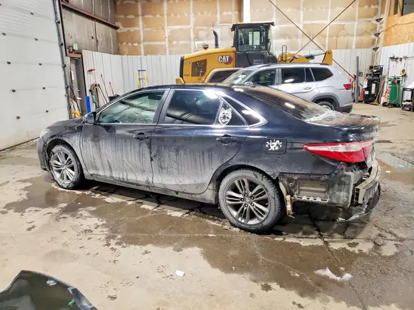 4T1BF1FK2HU347190 2017 TOYOTA CAMRY - Image 2