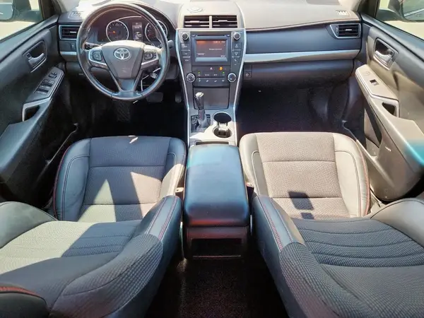 4T1BF1FK2HU351224 2017 TOYOTA CAMRY - Image 8
