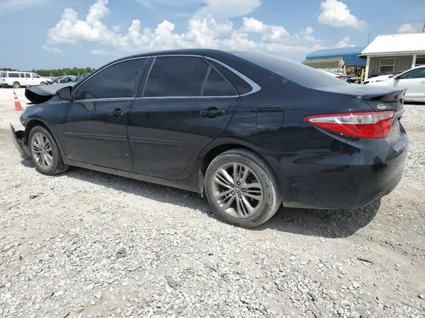 4T1BF1FK2HU362983 2017 TOYOTA CAMRY - Image 2
