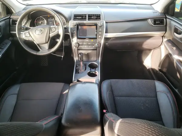 4T1BF1FK2HU364135 2017 TOYOTA CAMRY - Image 8