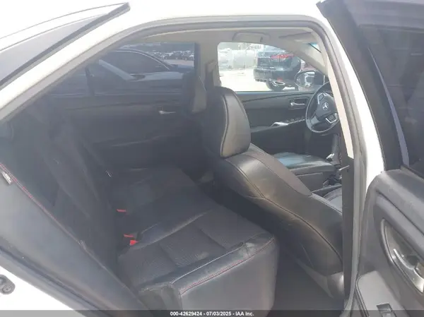4T1BF1FK2HU365883 2017 TOYOTA CAMRY - Image 8