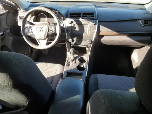 4T1BF1FK2HU366581 2017 TOYOTA CAMRY - Image 8