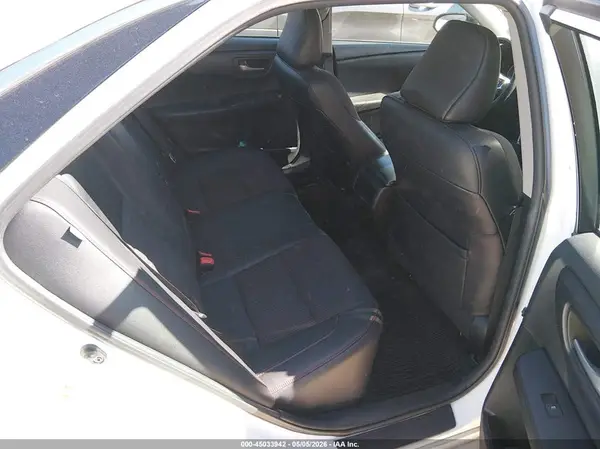 4T1BF1FK2HU368251 2017 TOYOTA CAMRY - Image 8