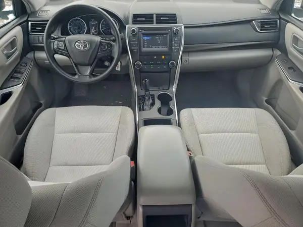 4T1BF1FK2HU373871 2017 TOYOTA CAMRY - Image 8