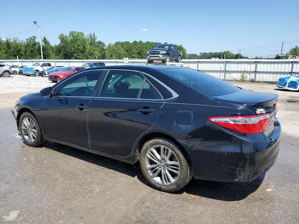 4T1BF1FK2HU379069 2017 TOYOTA CAMRY - Image 2