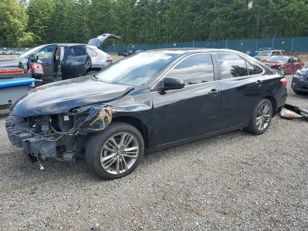 4T1BF1FK2HU380108 2017 TOYOTA CAMRY - Image 1