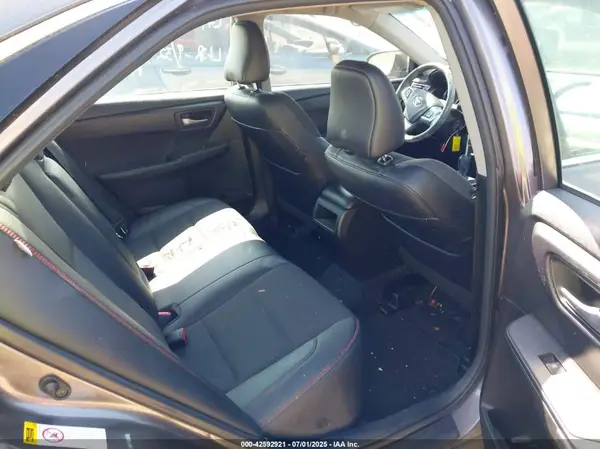 4T1BF1FK2HU381078 2017 TOYOTA CAMRY - Image 8