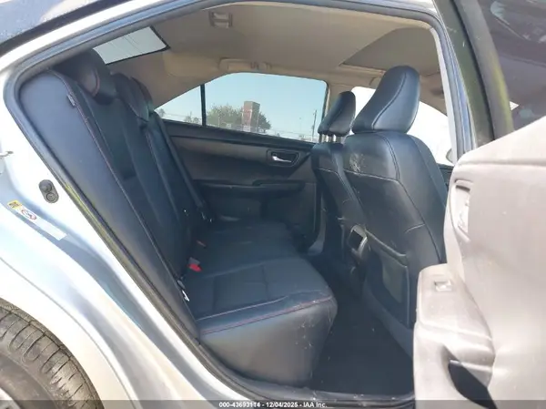 4T1BF1FK2HU381694 2017 TOYOTA CAMRY - Image 8