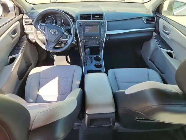 4T1BF1FK2HU384420 2017 TOYOTA CAMRY - Image 8