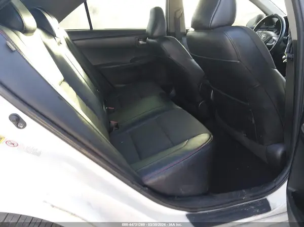 4T1BF1FK2HU390086 2017 TOYOTA CAMRY - Image 8