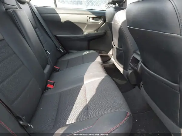 4T1BF1FK2HU391707 2017 TOYOTA CAMRY - Image 8