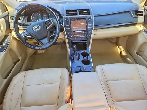 4T1BF1FK2HU393568 2017 TOYOTA CAMRY - Image 8