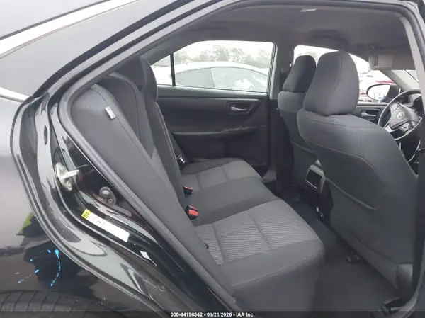 4T1BF1FK2HU395496 2017 TOYOTA CAMRY - Image 8