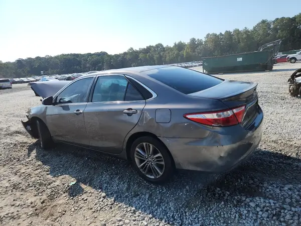 4T1BF1FK2HU398673 2017 TOYOTA CAMRY - Image 2
