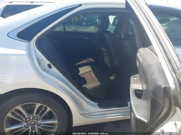 4T1BF1FK2HU403323 2017 TOYOTA CAMRY - Image 8