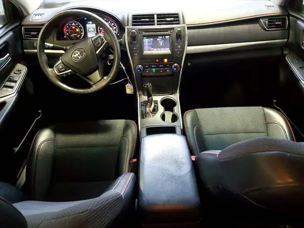 4T1BF1FK2HU407100 2017 TOYOTA CAMRY - Image 8