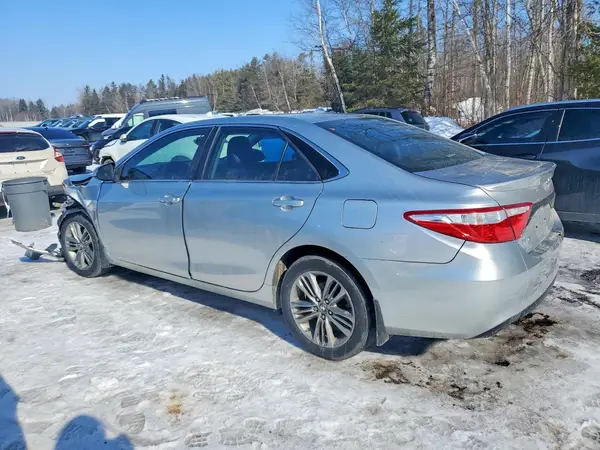 4T1BF1FK2HU408182 2017 TOYOTA CAMRY - Image 2