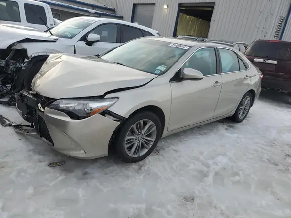 4T1BF1FK2HU409574 2017 TOYOTA CAMRY - Image 1