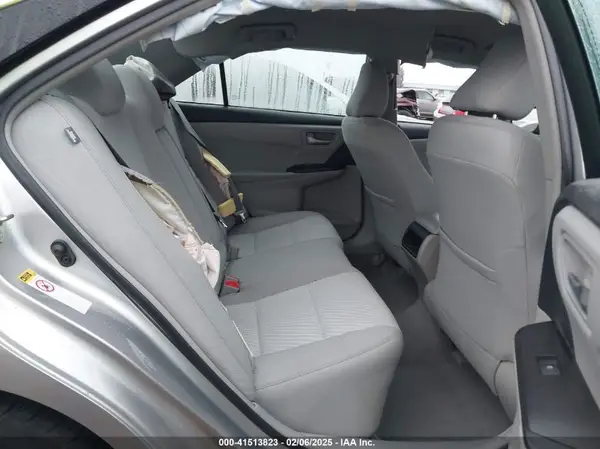 4T1BF1FK2HU413690 2017 TOYOTA CAMRY - Image 8