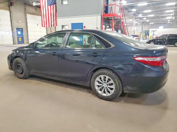 4T1BF1FK2HU415715 2017 TOYOTA CAMRY - Image 2