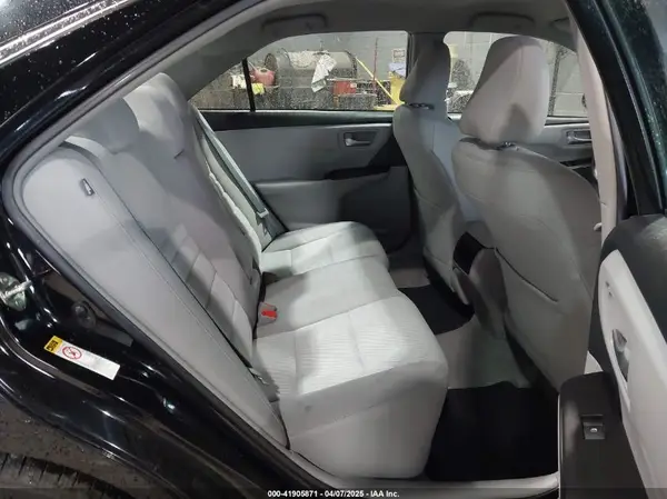 4T1BF1FK2HU416203 2017 TOYOTA CAMRY - Image 8
