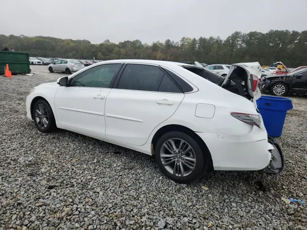 4T1BF1FK2HU419473 2017 TOYOTA CAMRY - Image 2