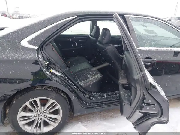 4T1BF1FK2HU430988 2017 TOYOTA CAMRY - Image 8