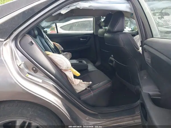 4T1BF1FK2HU437312 2017 TOYOTA CAMRY - Image 8