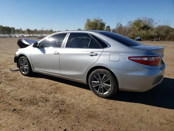 4T1BF1FK2HU440307 2017 TOYOTA CAMRY - Image 2