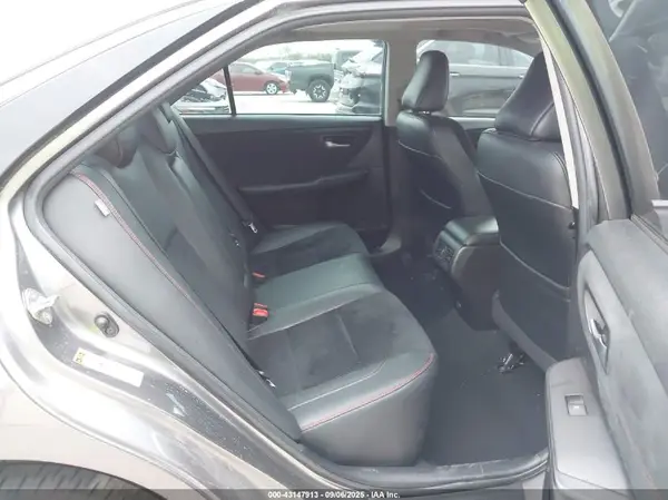 4T1BF1FK2HU442753 2017 TOYOTA CAMRY - Image 8