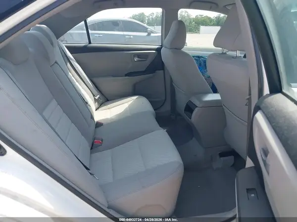 4T1BF1FK2HU443580 2017 TOYOTA CAMRY - Image 8