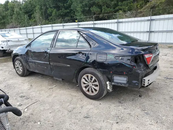 4T1BF1FK2HU444485 2017 TOYOTA CAMRY - Image 2