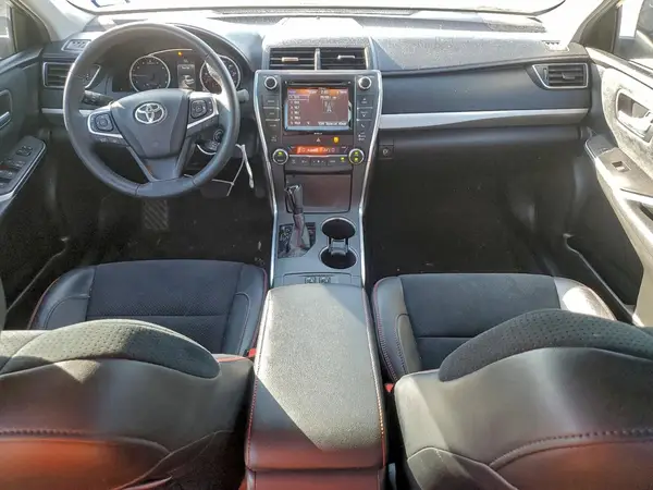 4T1BF1FK2HU445085 2017 TOYOTA CAMRY - Image 8