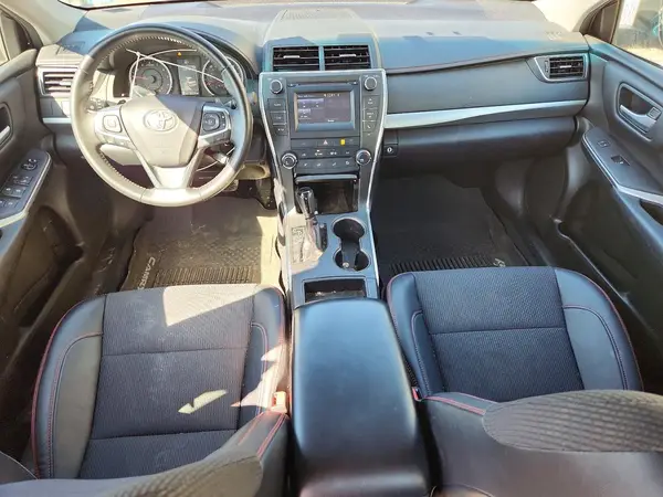 4T1BF1FK2HU445961 2017 TOYOTA CAMRY - Image 8